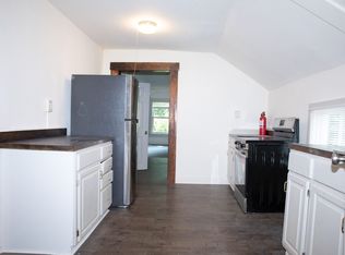 317 Pleasant St #2, Bennington, VT 05201