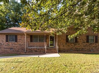 4301 Kalanchoe Dr, North Chesterfield, VA 23237