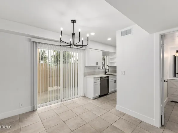 3526 W DUNLAP Avenue #146, Phoenix, AZ 85051