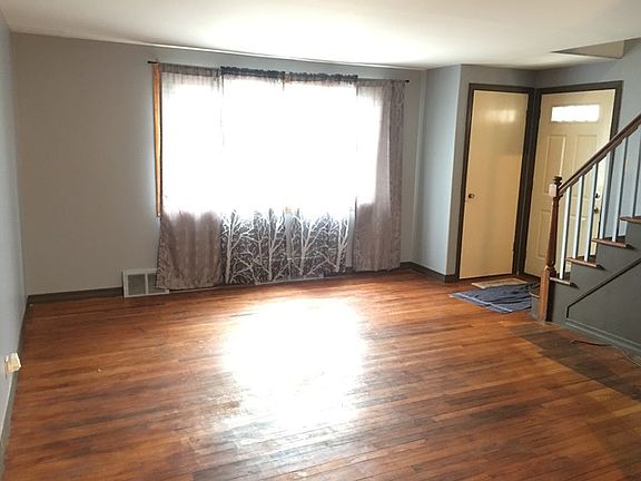 5th image of 11239 S Avenue H
