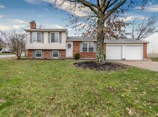 101 Crystal Lake Dr, Covington, KY 41017