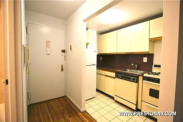 Rented by JM Preston Properties LLC | media 27