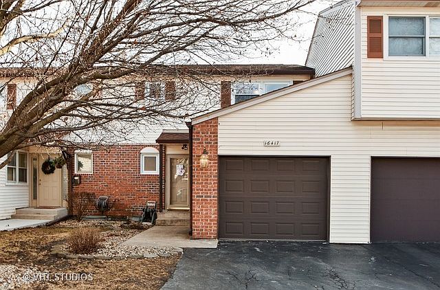 1st image of 16417 Oxford Dr #1
