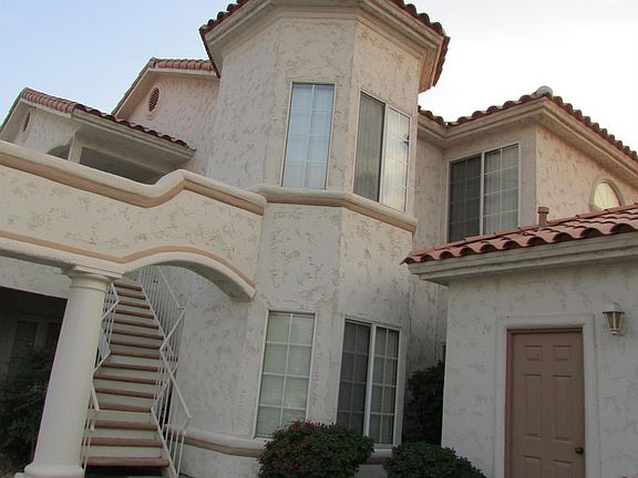 2nd image of 453 Desert Falls Dr N