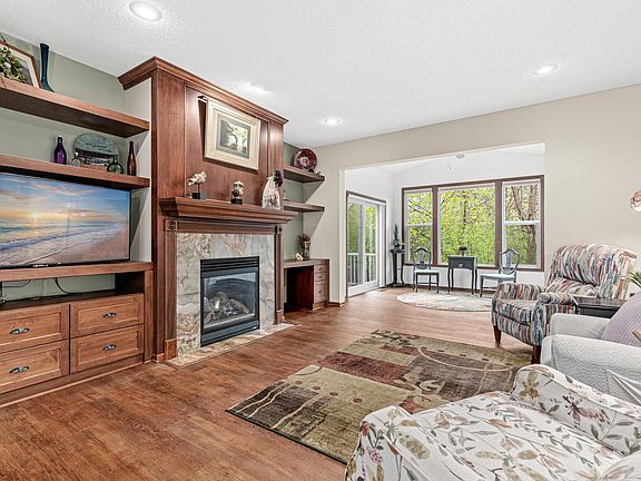 2nd image of 15283 Stonewood Ct