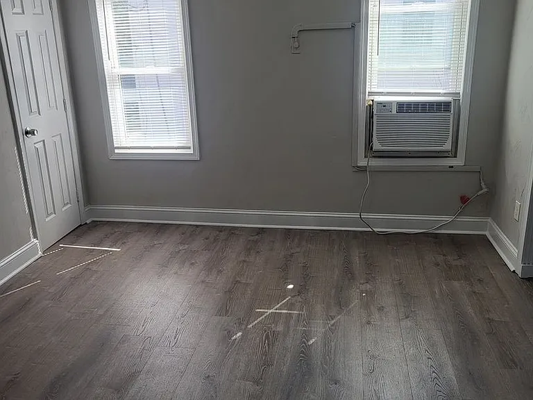 905 Hayes St — Photo 5