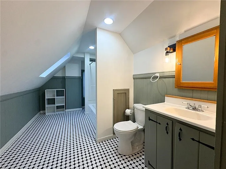 102 Gregory St #2 — Photo 16