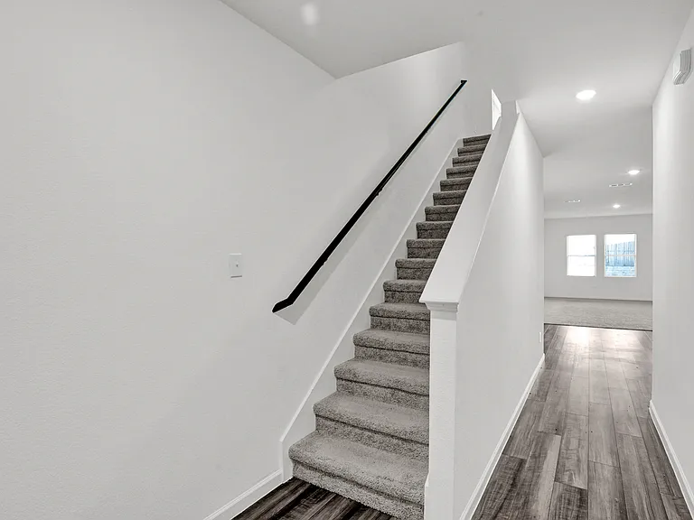 2117 Hamilton St — Photo 18