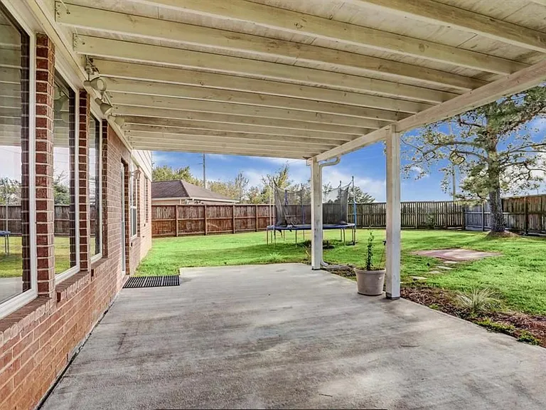23247 Diamond Knoll Ct — Photo 25