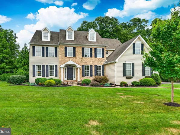1003 Hidden Hollow Ln, West Chester, PA 19380