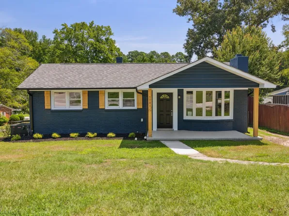 1101 Torrey Dr, Fayetteville, NC 28301