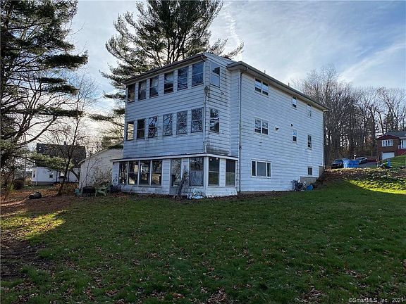 4th image of 24 Essex Pl