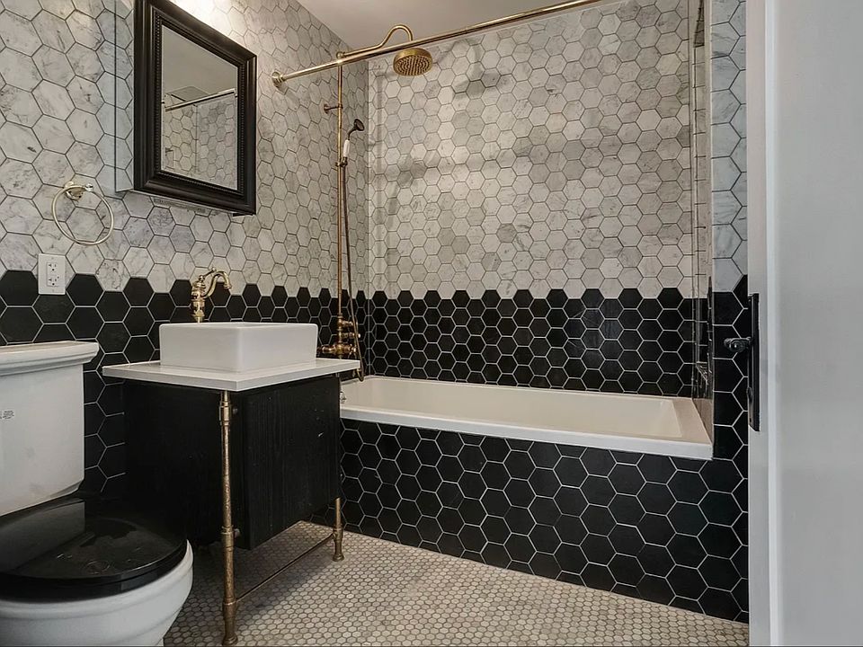 1st image of 180 N 7th St #2888