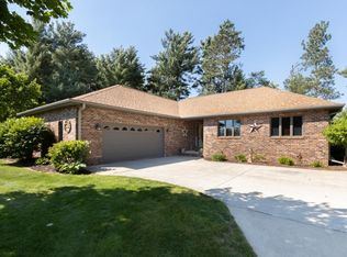 6609 Peninsula Ln, Ringle, WI 54471