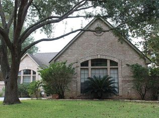 8007 Oceanside Dr, Houston, TX 77095