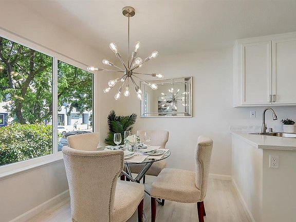 5th image of 2511 Easton Pl APT 47