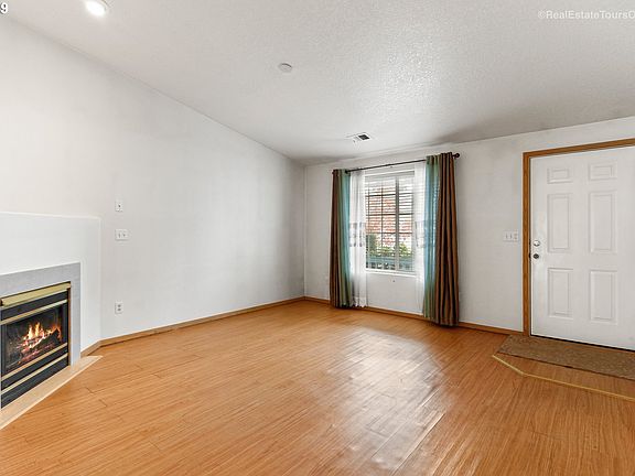 3rd image of 2102 NE 78th Ave