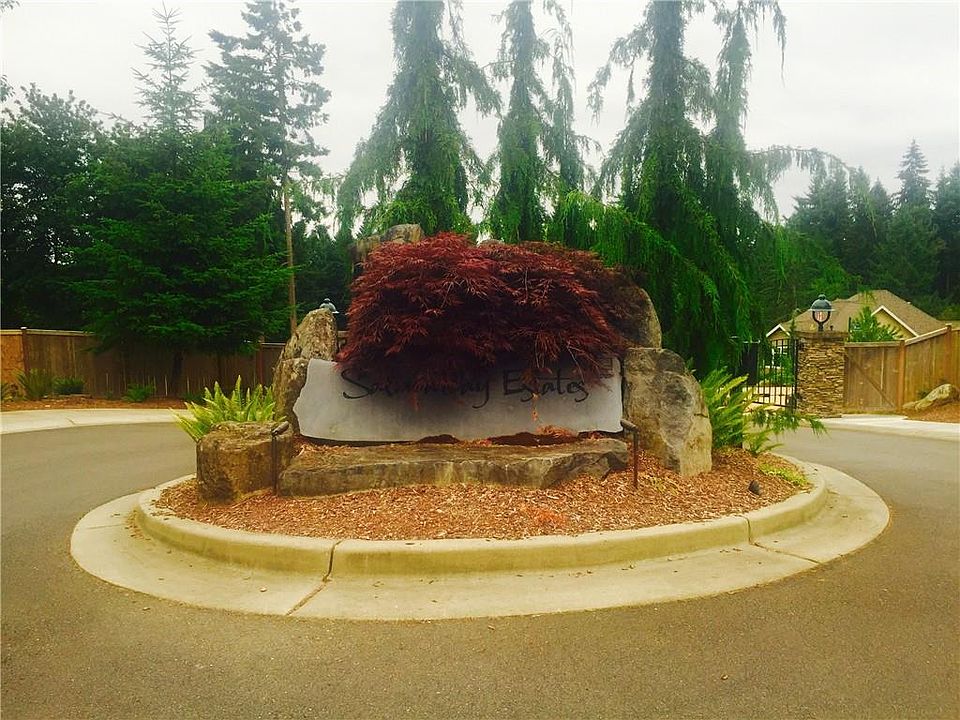 1st image of 821 6th Ln