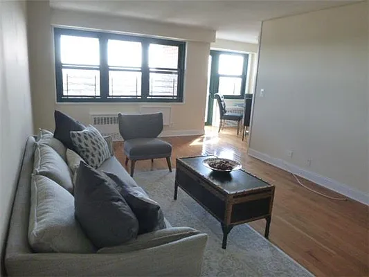 Rented by Beekman Street Realty | media 10