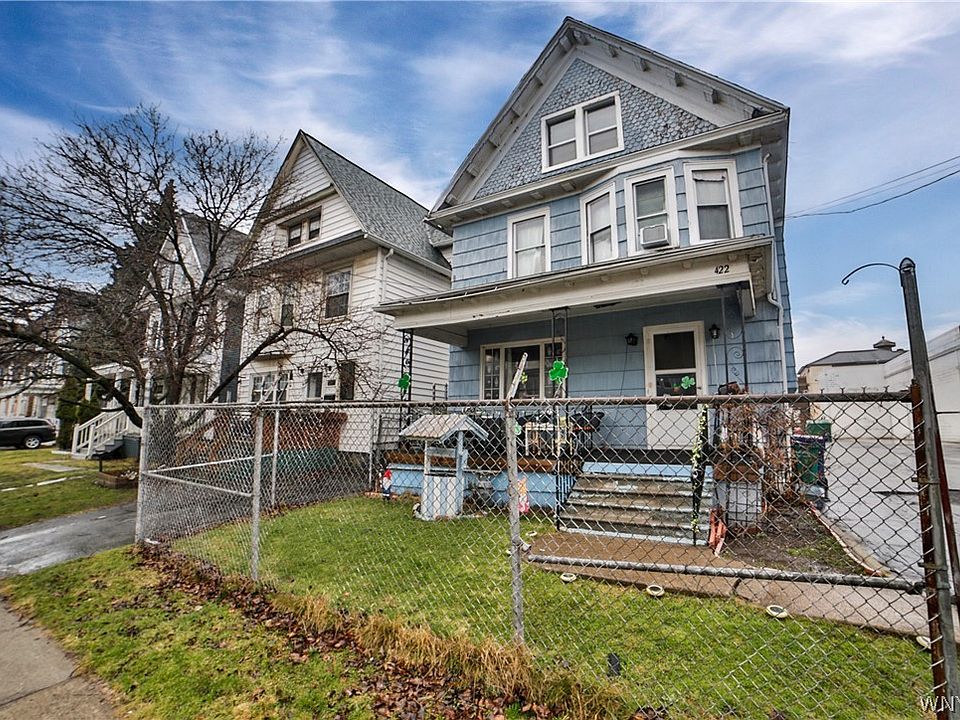 1st image of 422 Marilla St