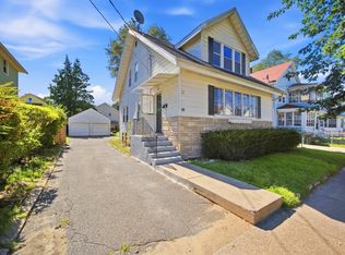 66 Ardmore St, Springfield, MA 01104