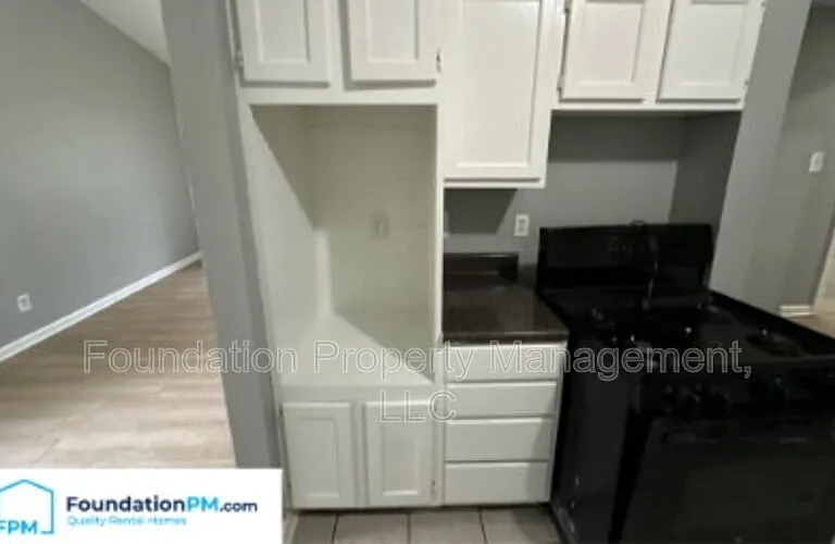 707 Mohawk Ave — Photo 4