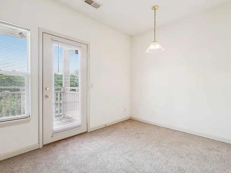 Charter Woods — Photo 49