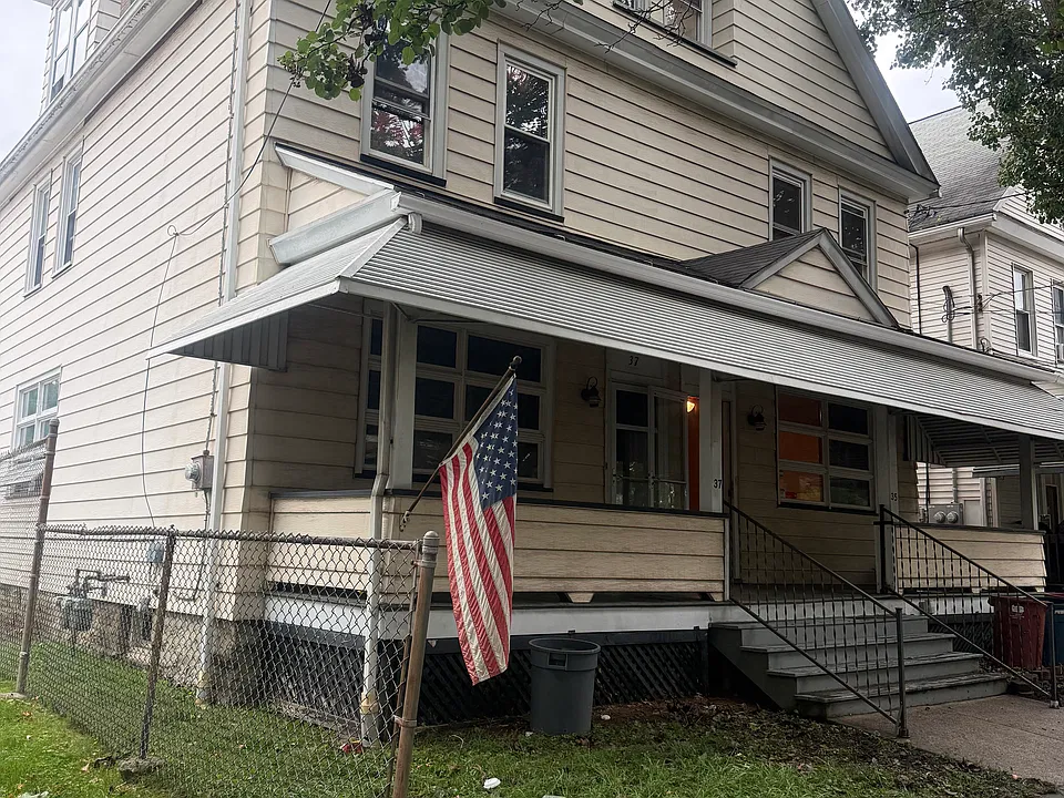 35 S Loveland Ave #1