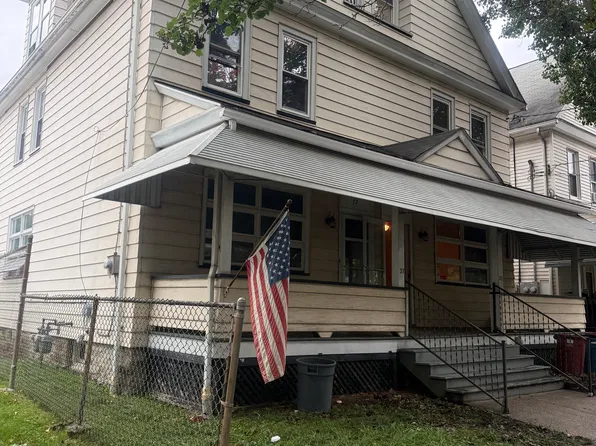 35 S Loveland Ave #1, Kingston, PA 18704