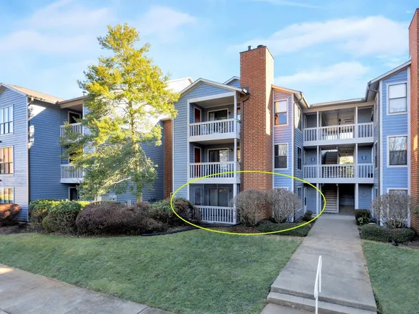390 S Pantops Dr, Charlottesville, VA 22911