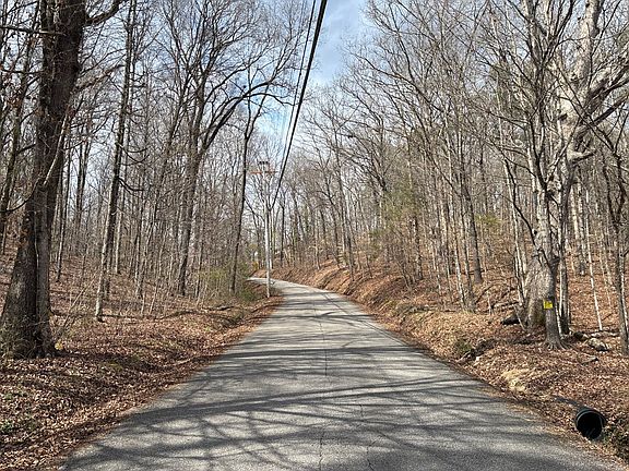 4th image of 161 Zion Dr NW