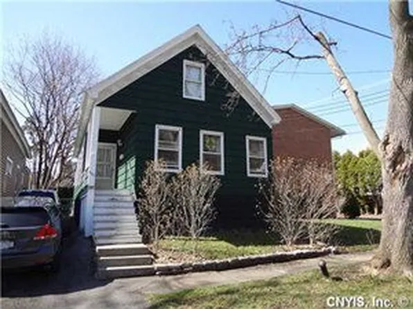 1023 Highland St, Syracuse, NY 13203