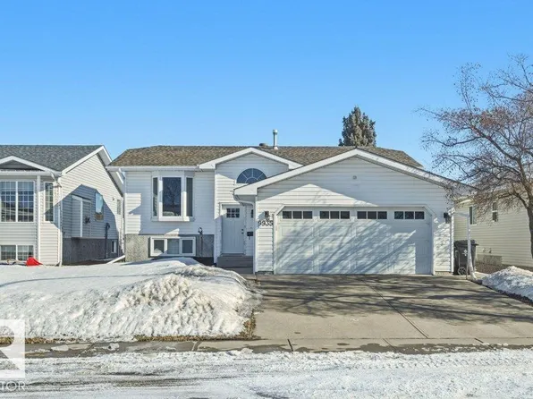 9935 93rd St, Fort Saskatchewan, AB T8L 4H3