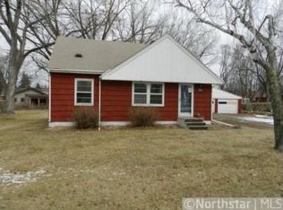 2395 Brighton Ln, New Brighton, MN 55112