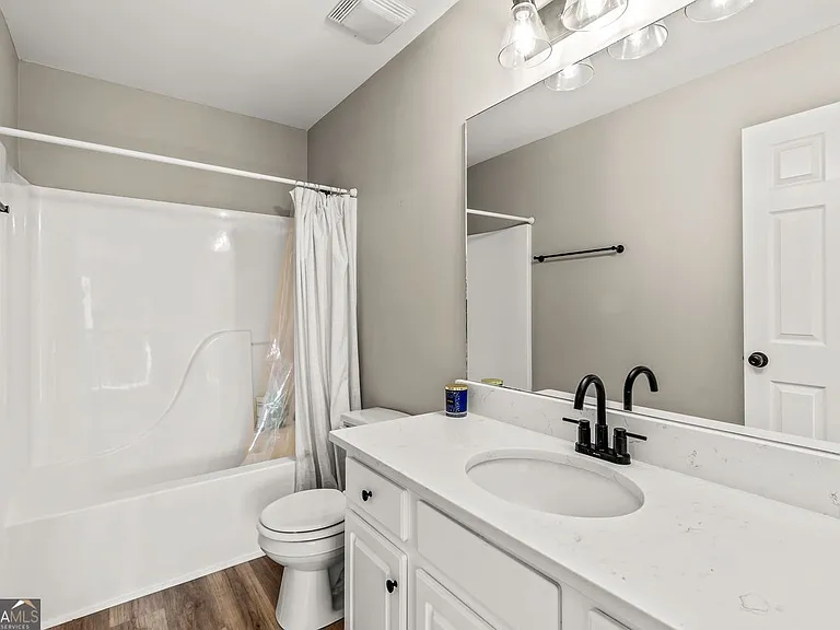 552 Magnolia Dr — Photo 32