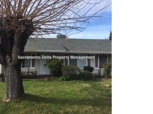 7206 Strand St, Sacramento, CA 95828