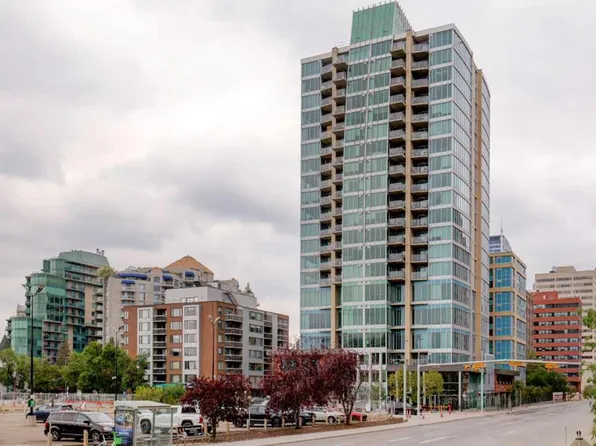 888 N 4th Ave SW #1404, Calgary, AB T2P 0V2