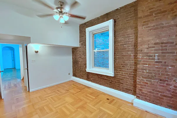 Rented by Douglas Elliman | media 15