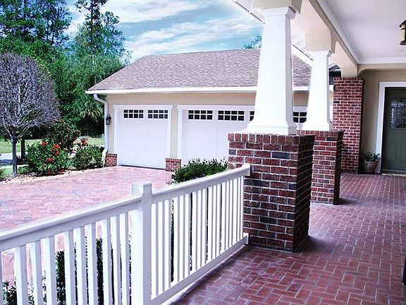 3rd image of 5904 Summit View Dr