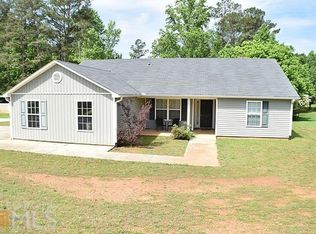 135 Potts Rd, Newnan, GA 30263