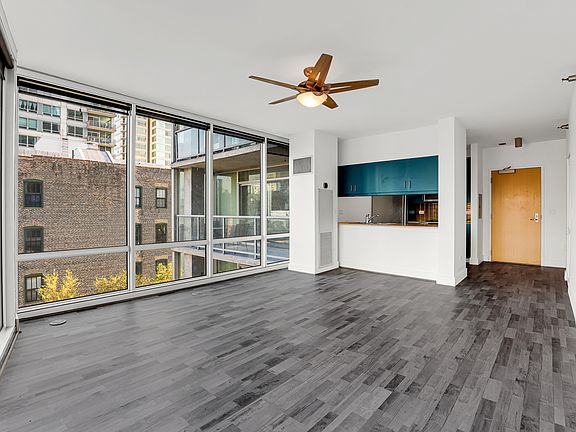 5th image of 611 S Wells St Unit 908