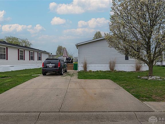 2nd image of 11142 Oakwood Village Blvd