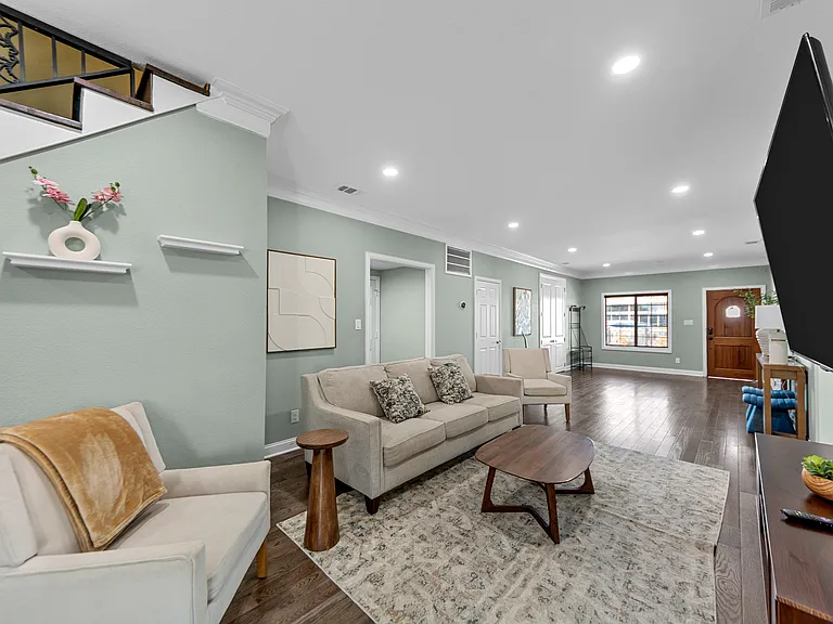 3316 Inwood Rd — Photo 9