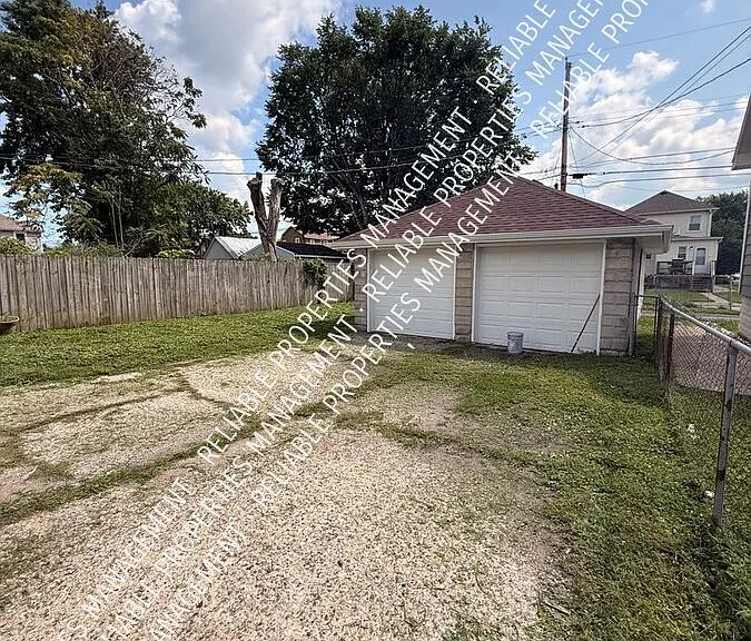 4927 Oak Ave — Photo 3