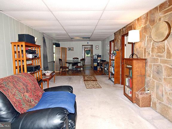 4th image of 115 Annabelle Ave