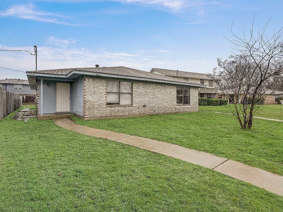 1st image of 609 Gardenview Cir