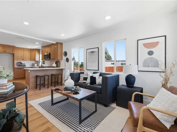 876 W Oliver St, San Pedro, CA 90731