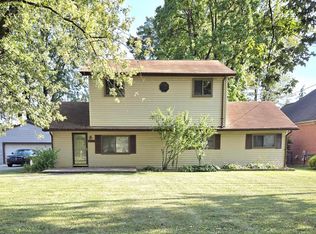 5556 Noll St, Sterling Heights, MI 48310