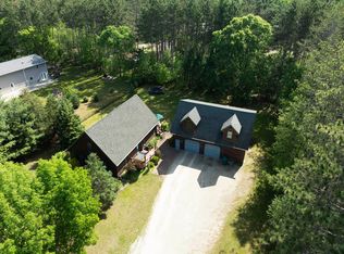 N2208 Cleghorn Rd, Waupaca, WI 54981