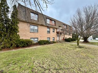 McCarty St NW 961-971, Grand Rapids, MI 49544